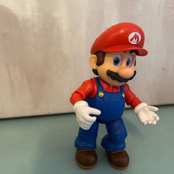 Super Mario It's-A Me, Mario! Collectible Action Figure Poseable Nintendo Mario - Picture 4 of 10